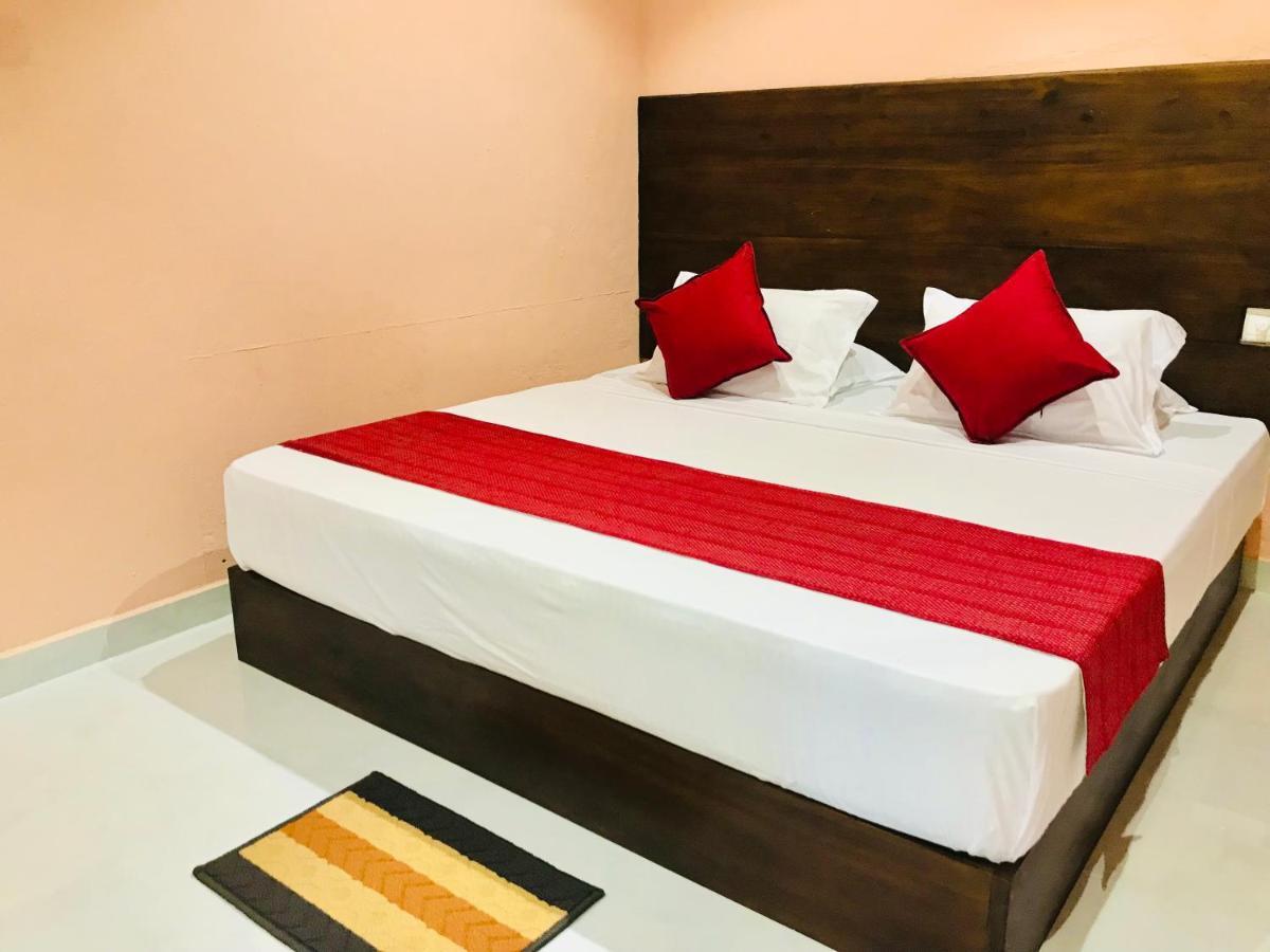 Beach Bungalow Yala Kirinda  Bagian luar foto