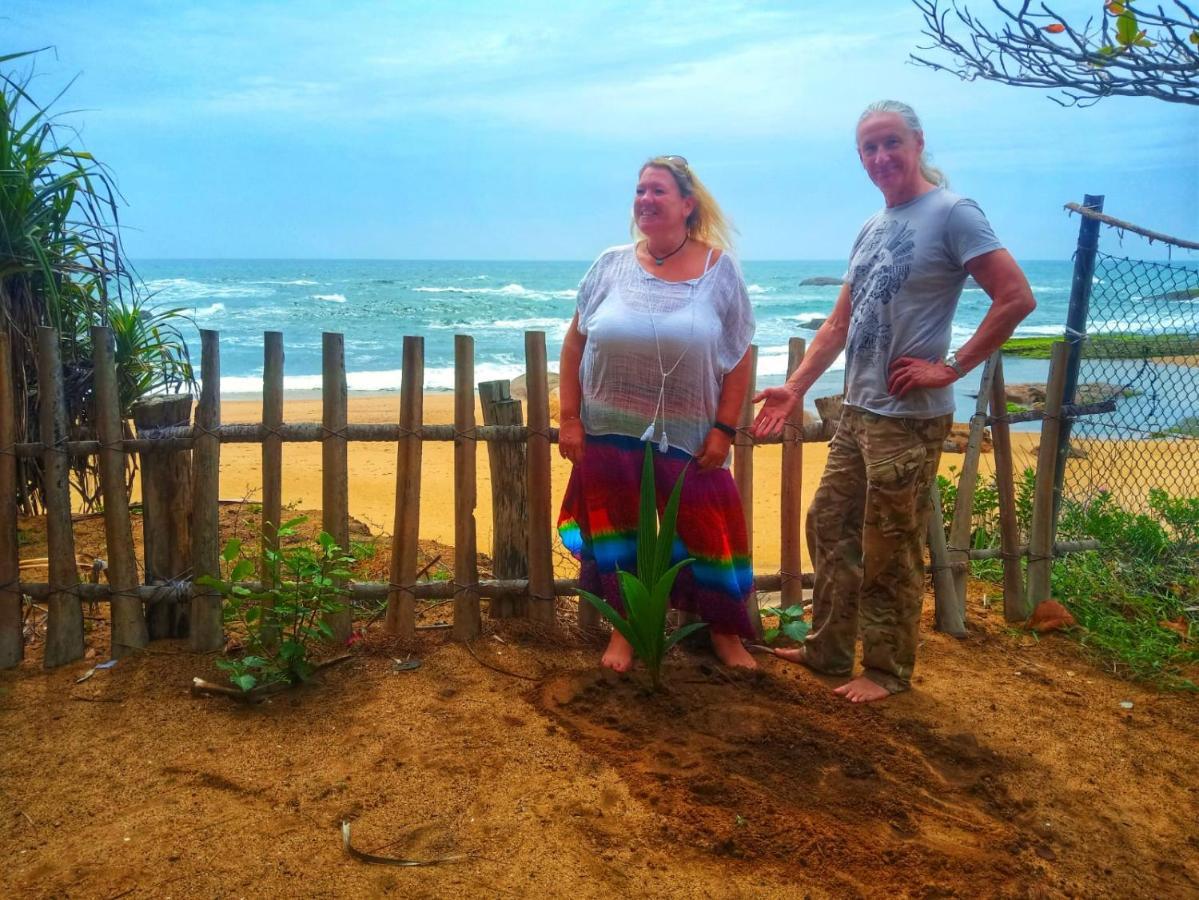 Beach Bungalow Yala Kirinda  Bagian luar foto